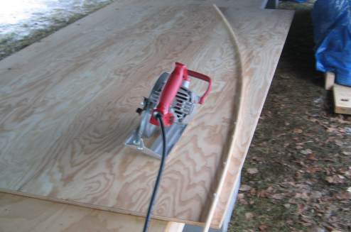 Beginning curved cut