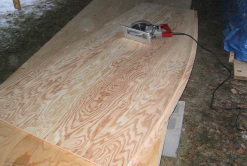 Starboard curved bottom cut complete