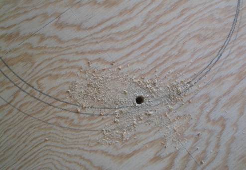 Drill hole for sabre saw