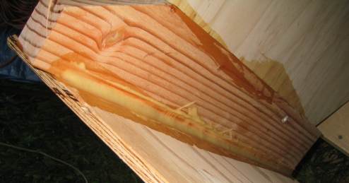 Applying a Fillet to the Transom Frame Proir to Fiberglassing