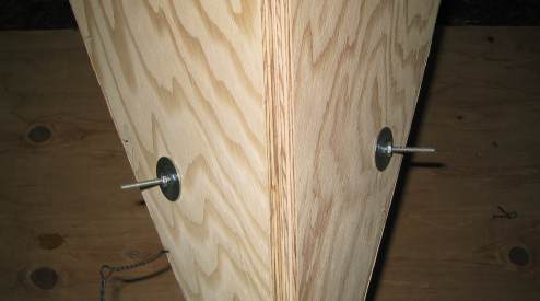 The threaded rod technique was used near the stem with equally successful results