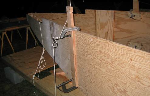 Method of supporting sides so that bulkheads can be fastened to them